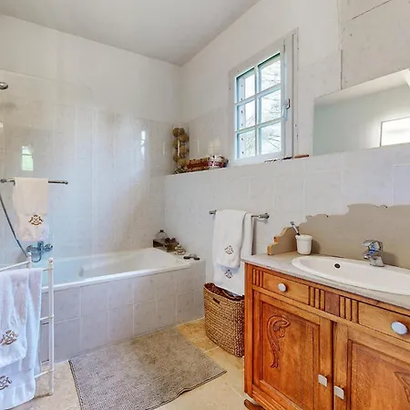 度假居 Amazing In Livarot-pays-dauge With Sauna